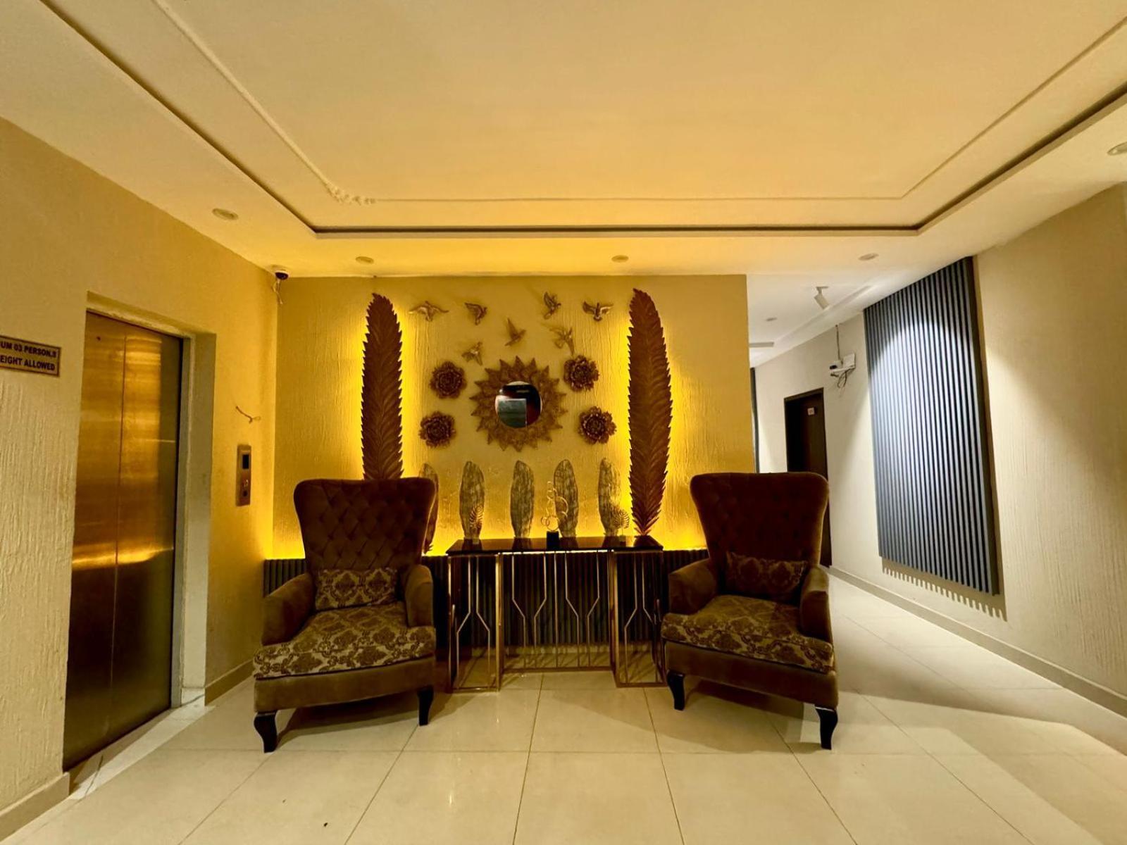Shelton Boulevard Hotel Лахор Экстерьер фото